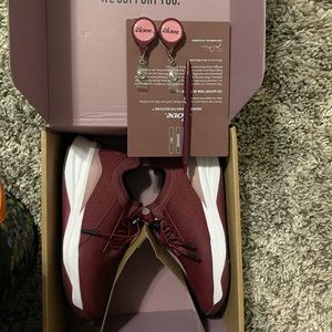 Clove shoes, only worn once still new